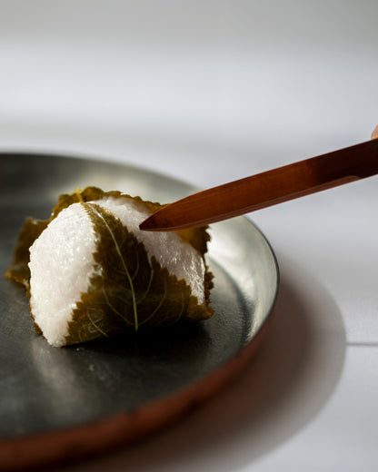 Smoky Bamboo Gold-Decorated Sweet Cutter "Yubhoshi" #14