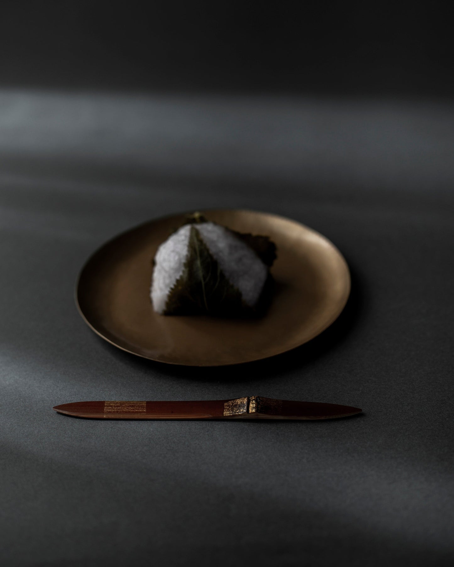 Smoky Bamboo Gold-Decorated Sweet Cutter "Yuuboshi" #19