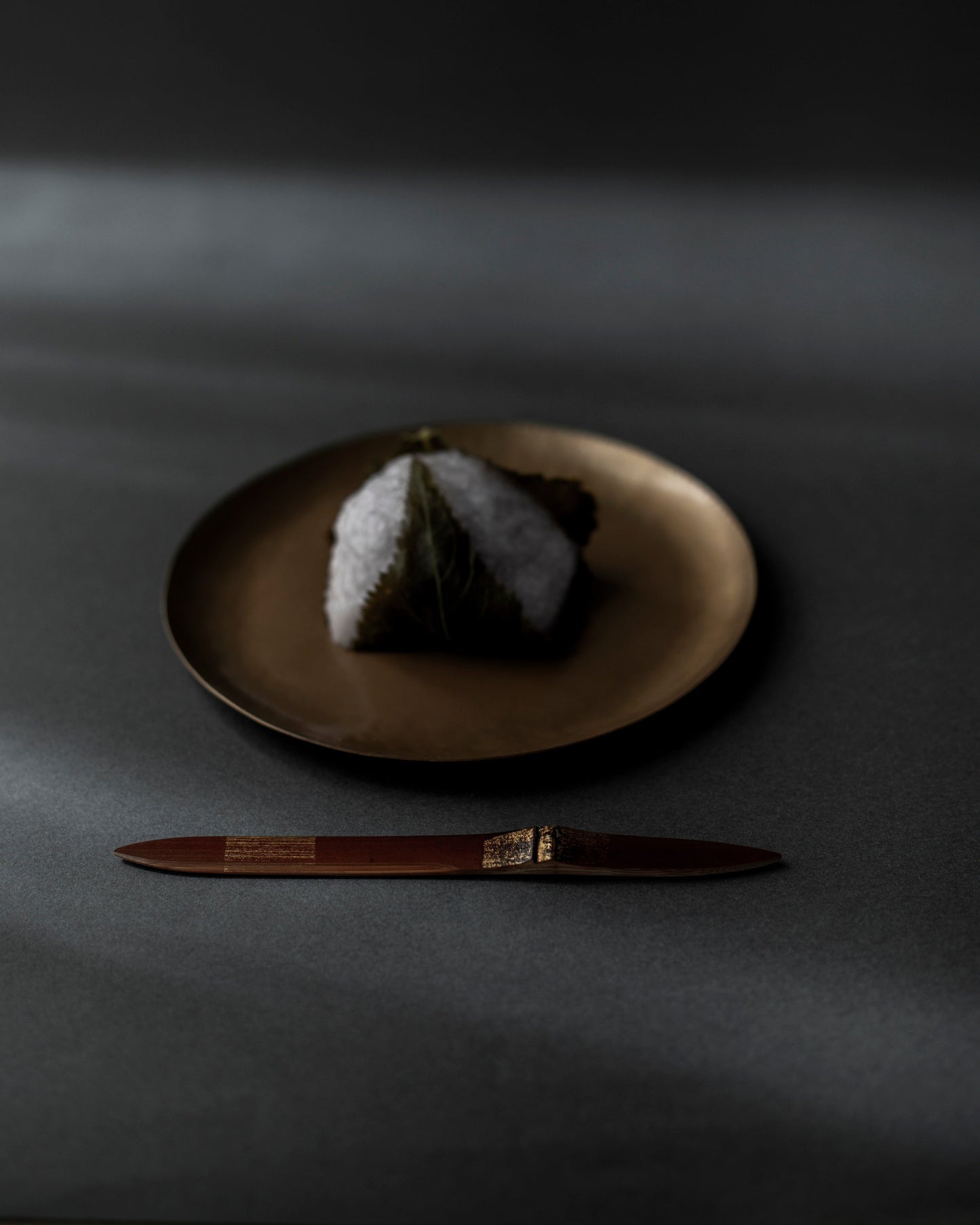 Smoky Bamboo Gold-Decorated Sweet Cutter "Yuuboshi" #18