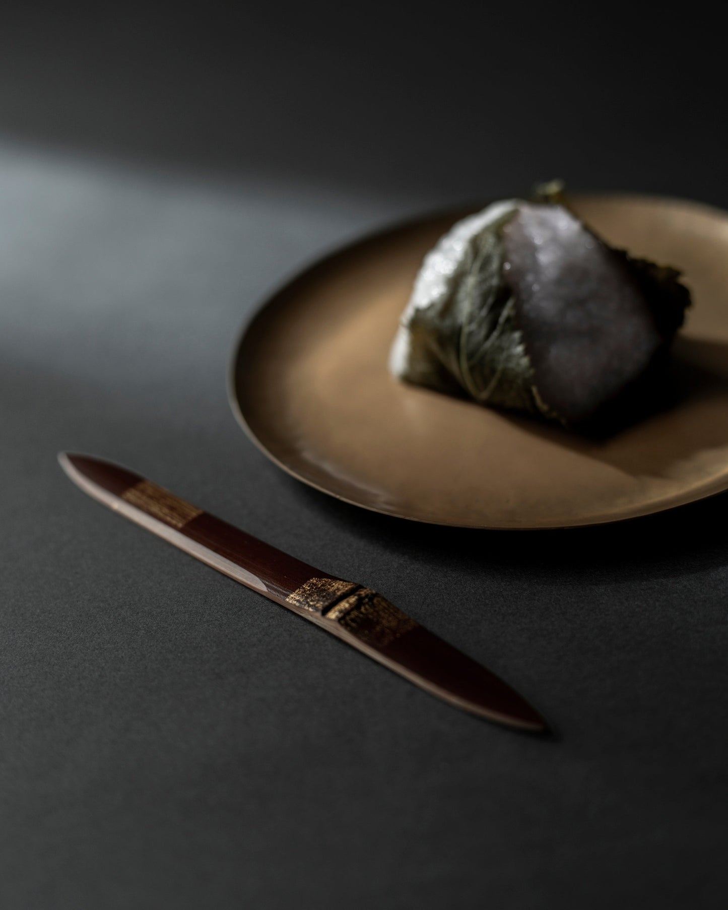 Smoky Bamboo Gold-Decorated Sweet Cutter "Yuuboshi" #19