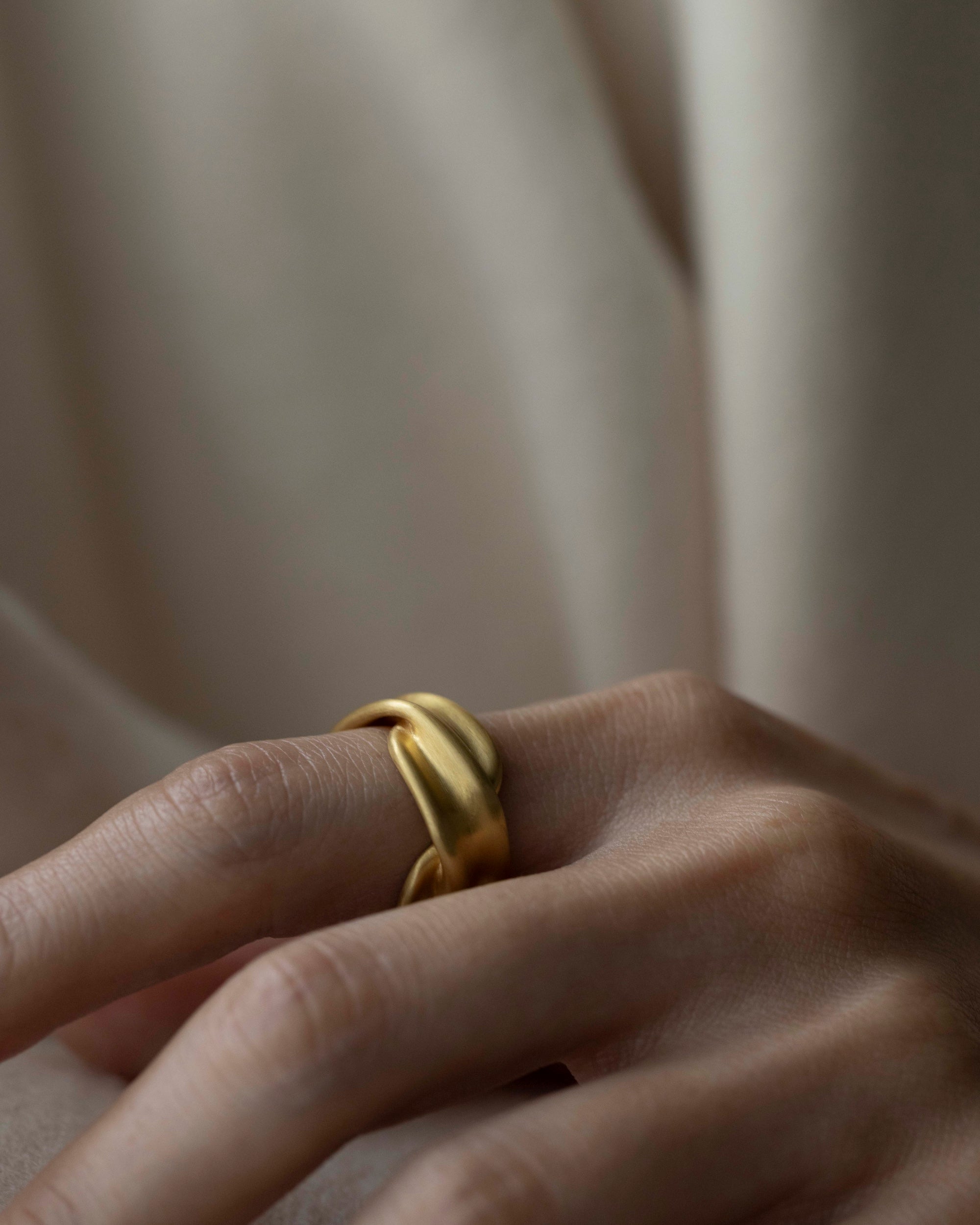 Ring 4 – MIN GALLERY