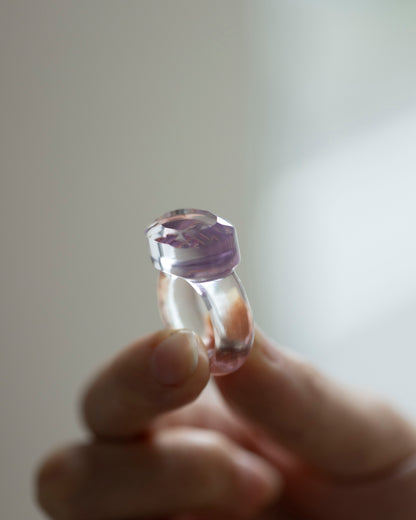 Amethyst oval cut ring