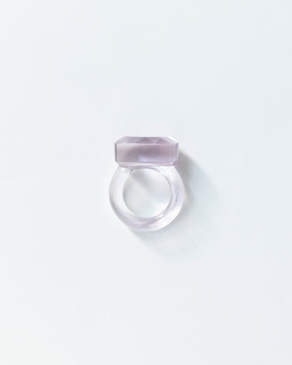 Amethyst oval cut ring