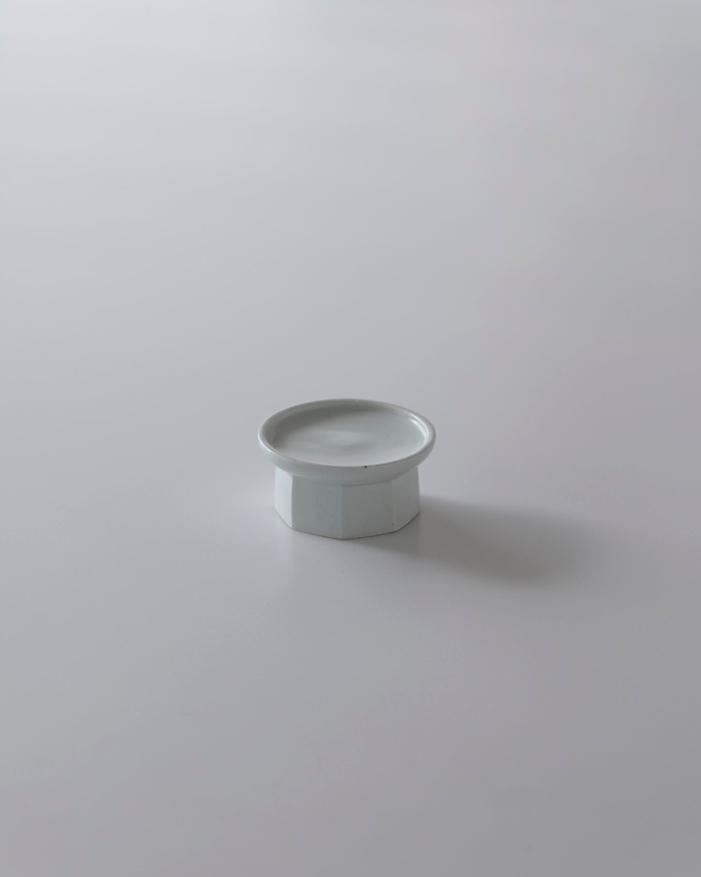 八角 高台皿 小