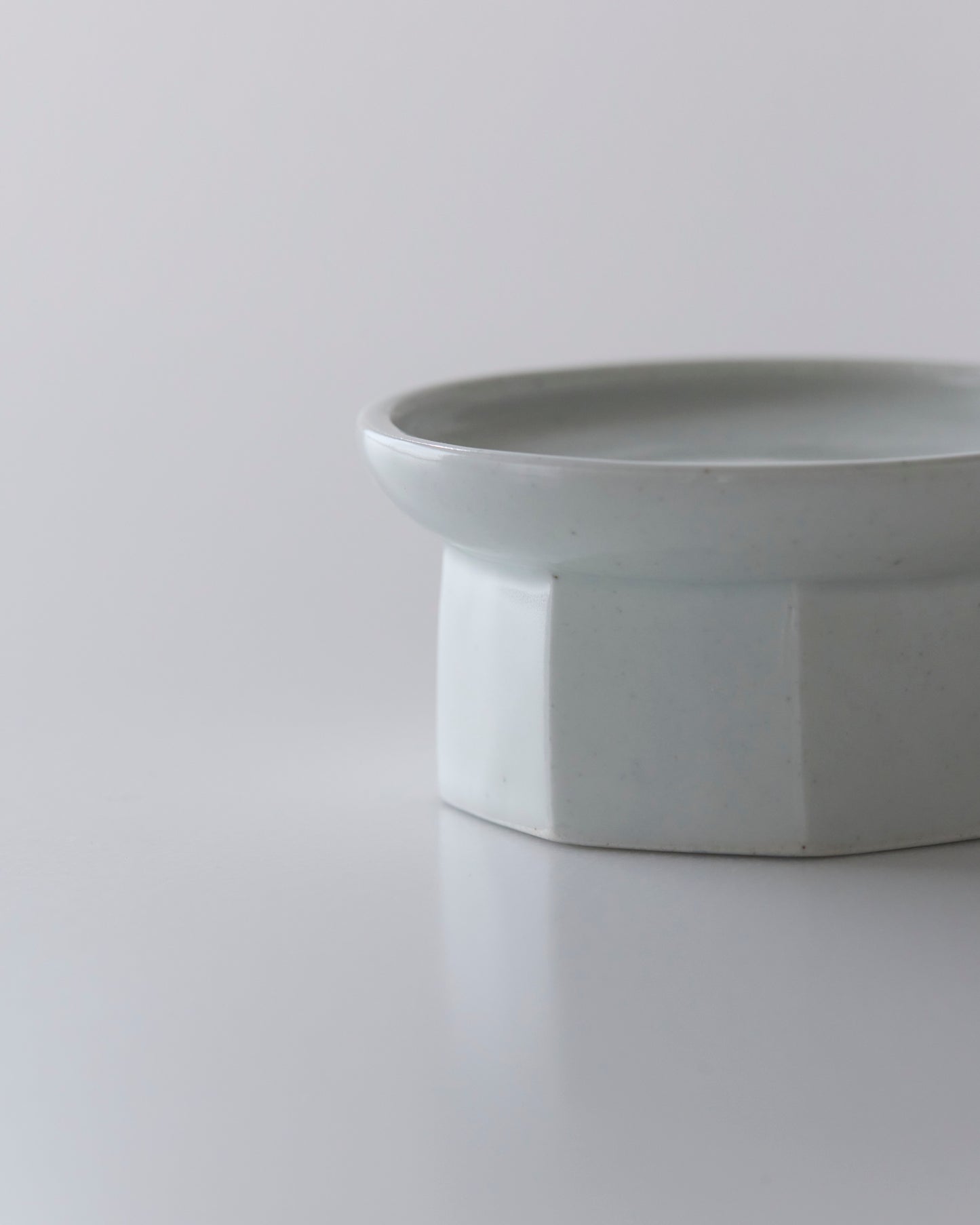 八角 高台皿 小