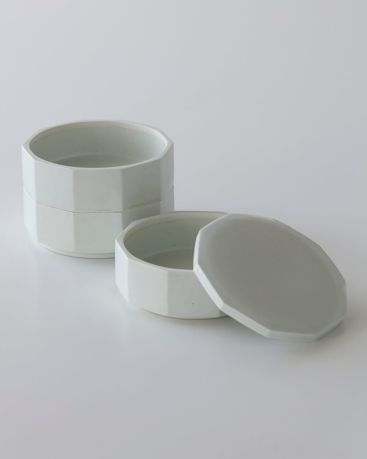 Medium octagonal bowl